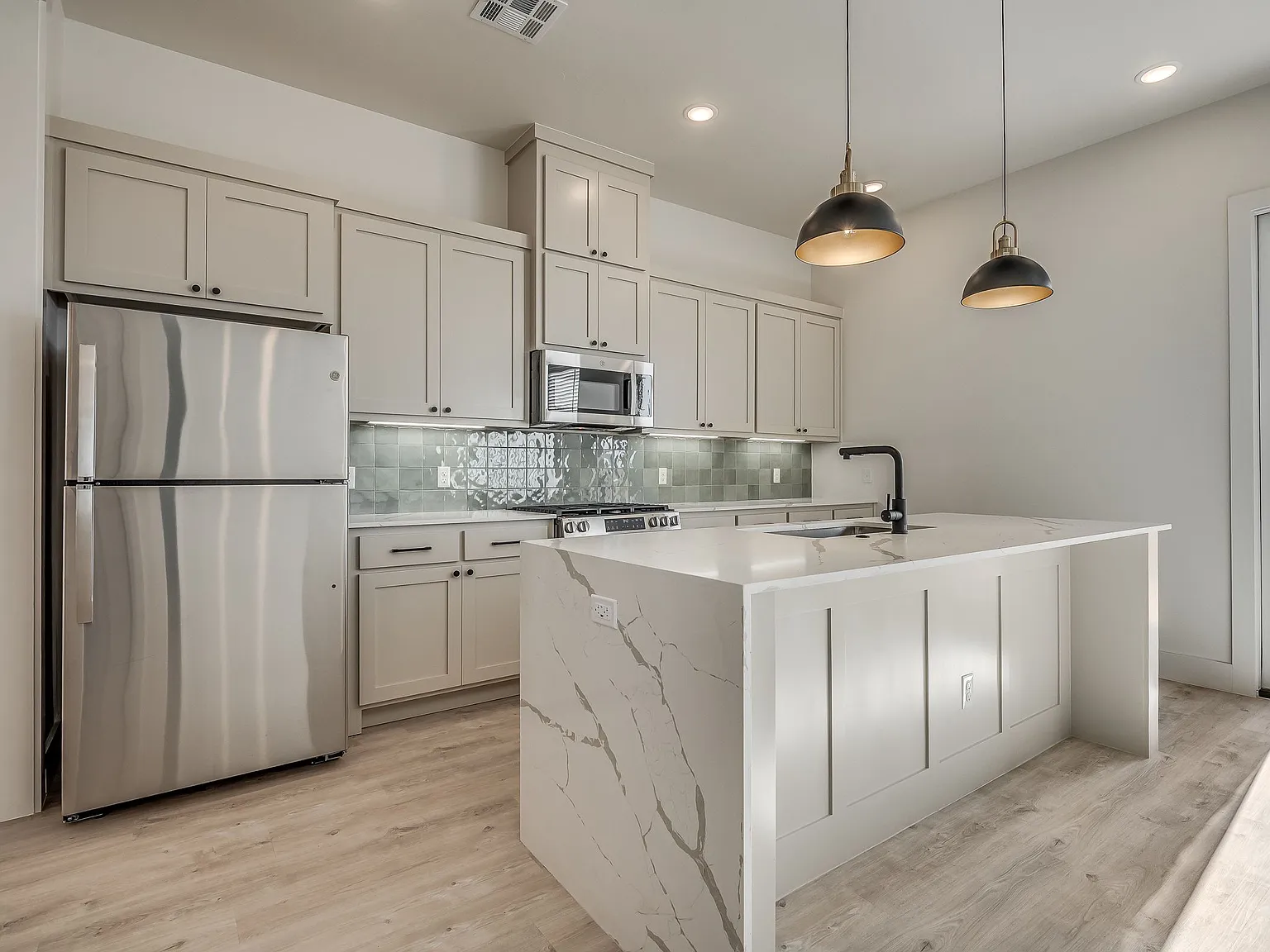 4200 NW 179th Terrace, Edmond — photo 3 of 6, supplied by RAAC